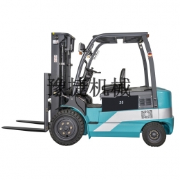 冬季电动叉车需要怎么保养?